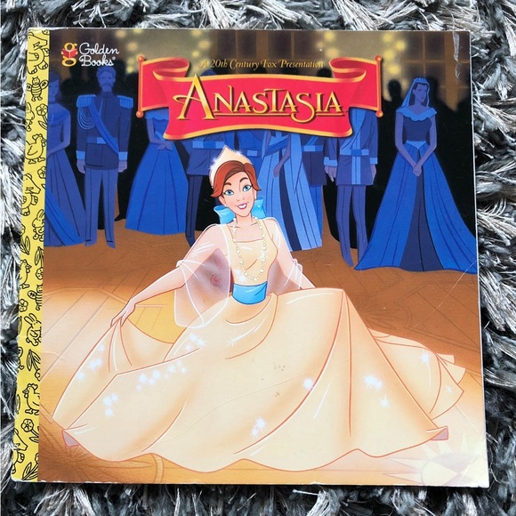 Set of 6 ~ Storybooks ~ Disney Princess Doc McStuffins & More - Picture 4 of 8